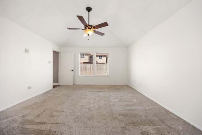 Building Photo - 4754 Widerop Ln