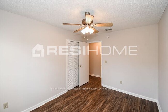 Building Photo - HOME FOR RENT!!