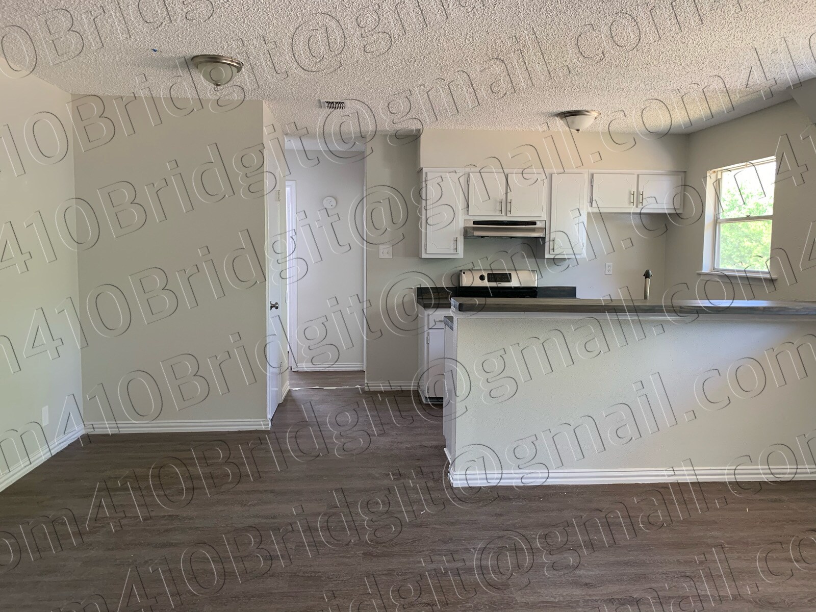 Building Photo - 410 Bridgit Dr