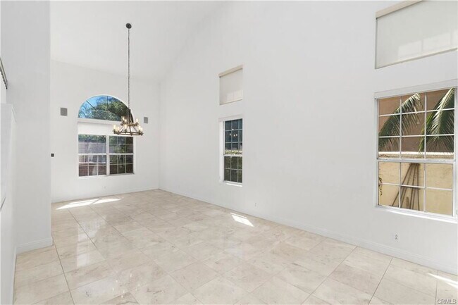 Building Photo - 12800 Stevens Dr