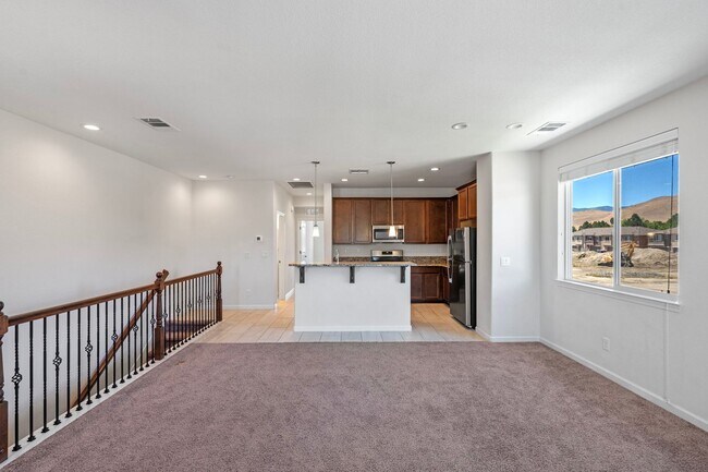 Building Photo - Welcome to this beautiful Carson City townhome available for rent