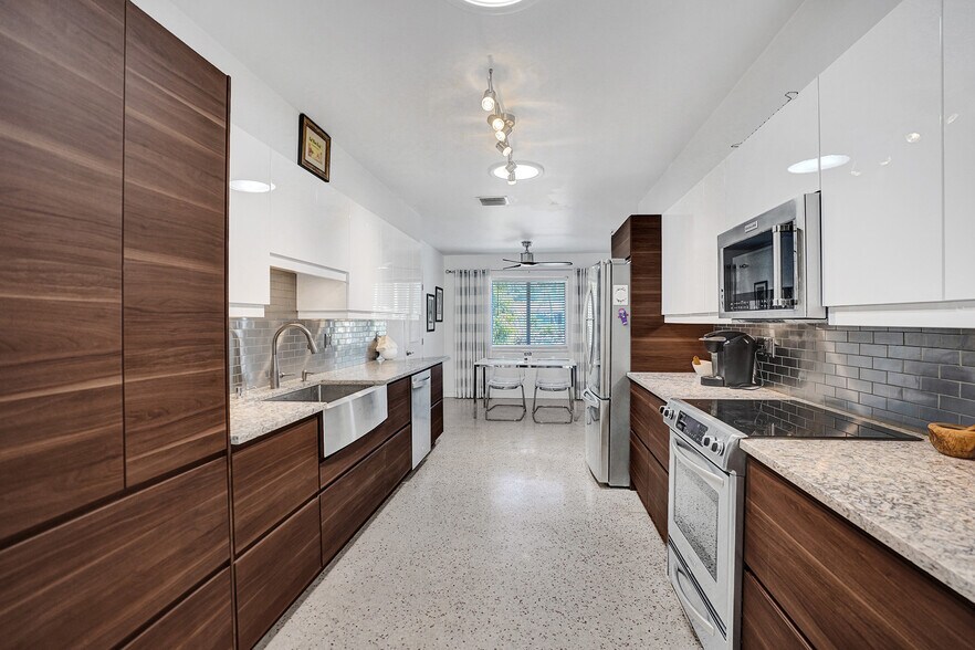 European Kitchen - 602 NE 37th St