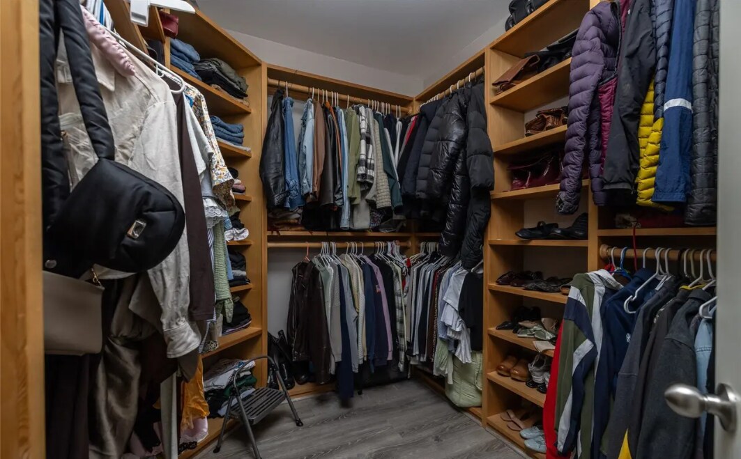 Building Photo - 3301 Park Ln