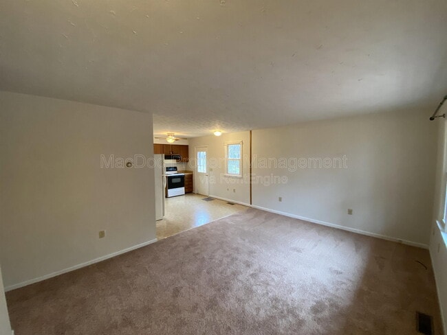 Building Photo - 8442 Indiantown Rd