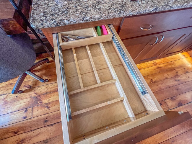 Building Photo - 1175 Iowa St