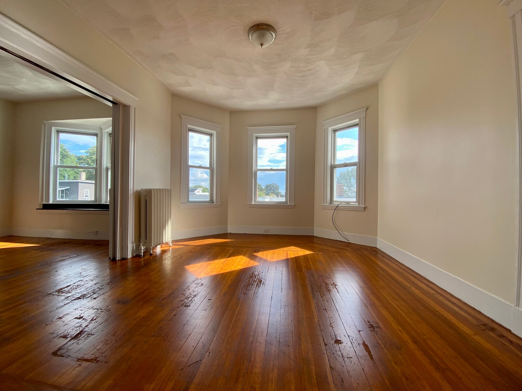 Building Photo - 14 Belknap St