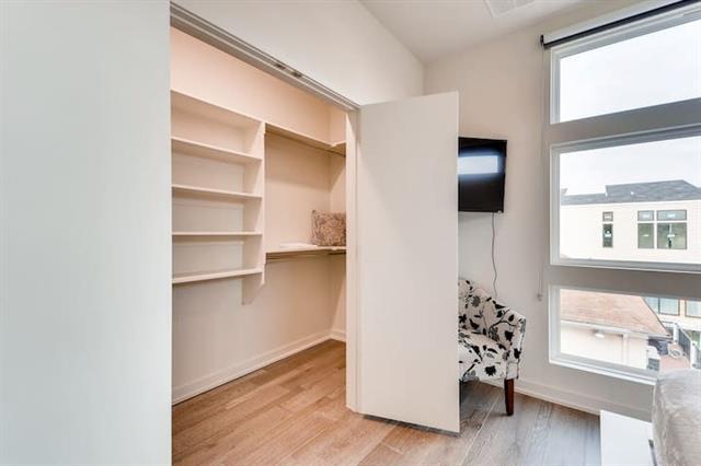 Building Photo - 2528 N Fitzhugh Ave