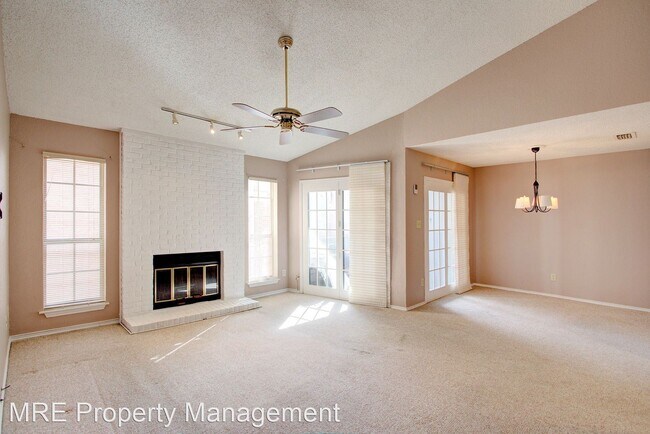 Building Photo - 2101 St Michaels Dr