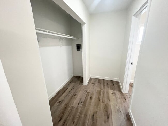 Building Photo - Modern 3-Bedroom Townhome in Chula Vista –...