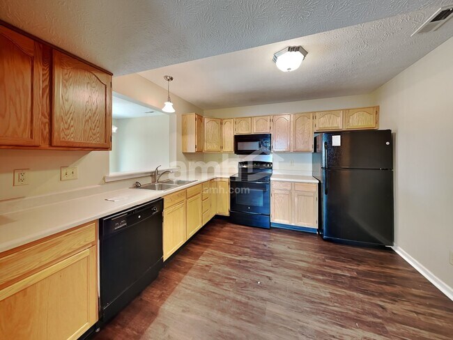 Building Photo - 11926 Titania Cir