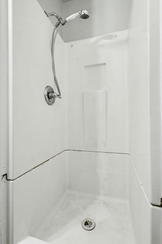 Building Photo - 207 N Santa Fe Ave