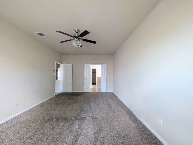 Building Photo - 10104 Kemah Pl