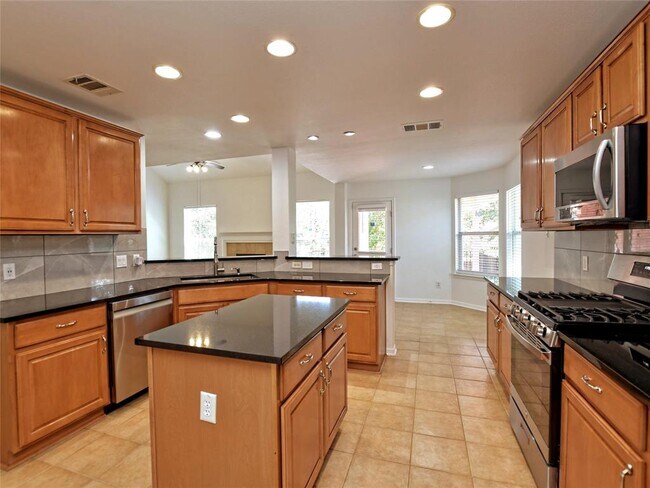 Building Photo - 106 S Gadwall Ln