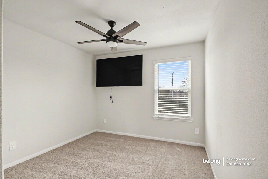 Building Photo - 6918 Telean St