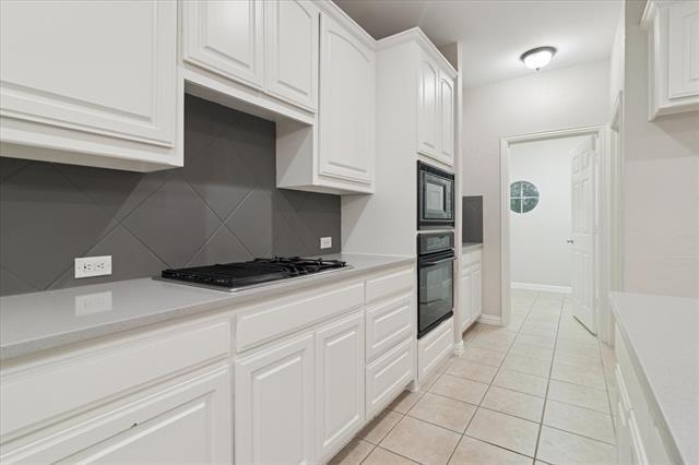 Building Photo - 1870 Dowelling Dr