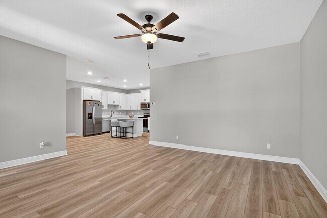 Building Photo - 1808 Gaiety Way