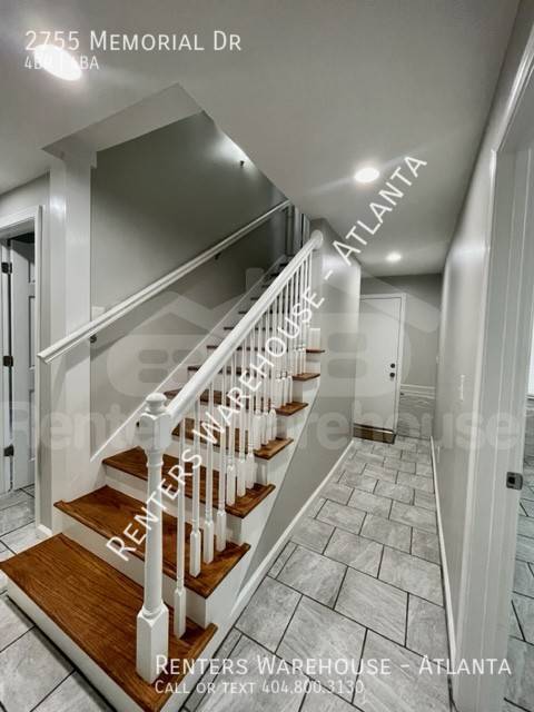 Building Photo - 2755 Memorial Dr SE