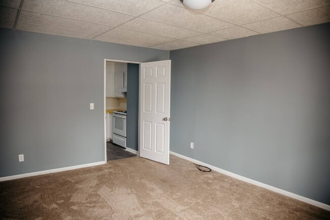 Building Photo - 2933 Horseshoe Pike