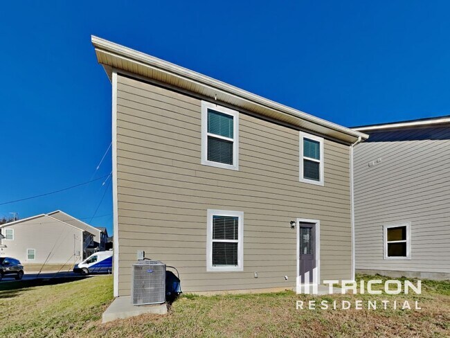 Building Photo - 202 Renwick Drive LA VERGNE TN