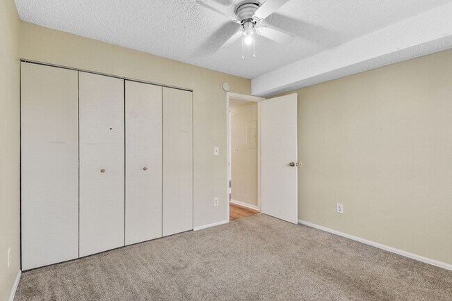 Building Photo - 1168 Mazatlan Cir