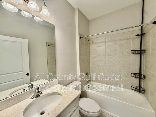 Building Photo - 8132 Tea Olive Ter