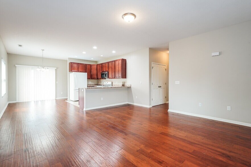 Building Photo - 4001 Blue Mountain Cir