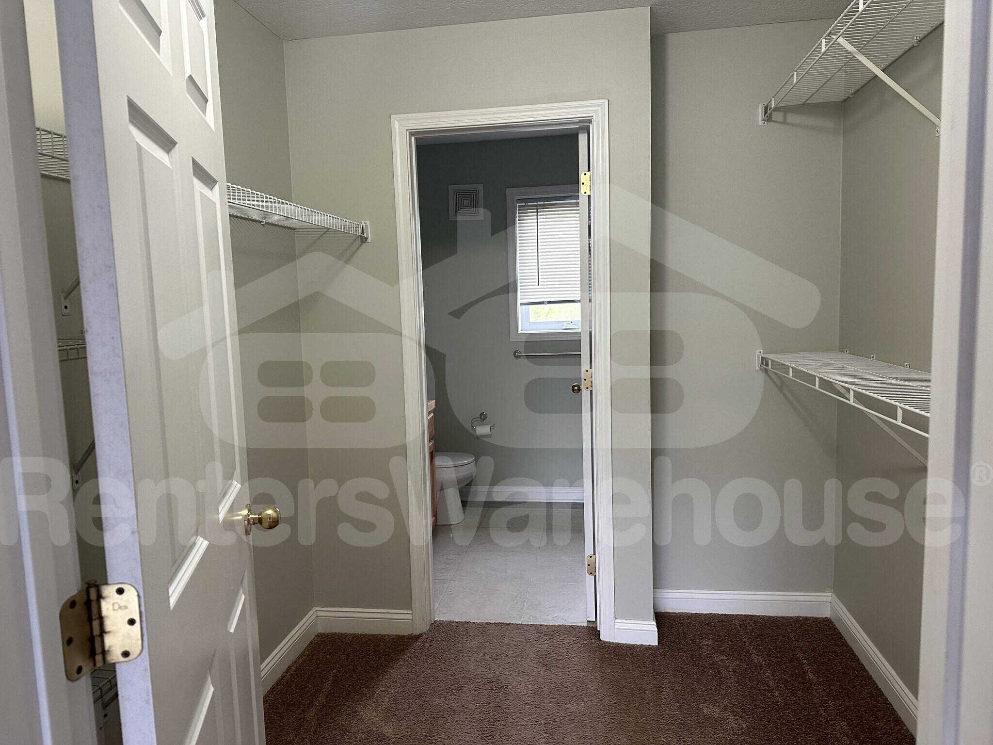 Building Photo - 6525 Appaloosa Ave N