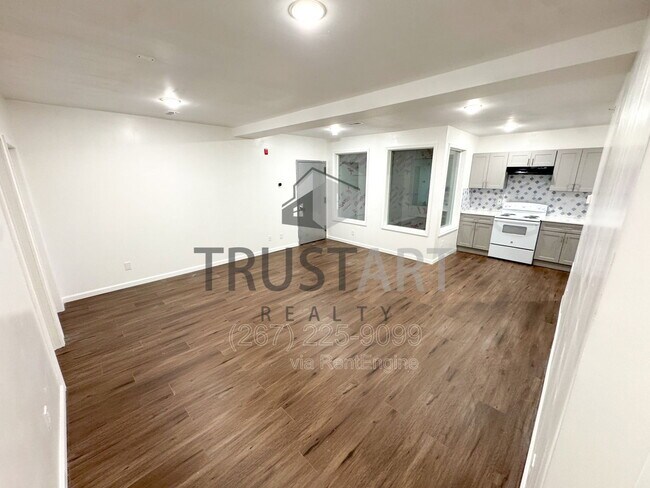 Building Photo - 2317 N 15th St