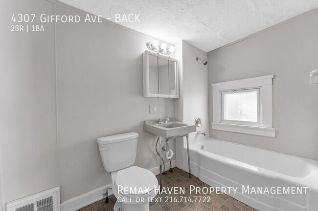 Building Photo - 4307 Gifford - Back House, Old Brooklyn - ...