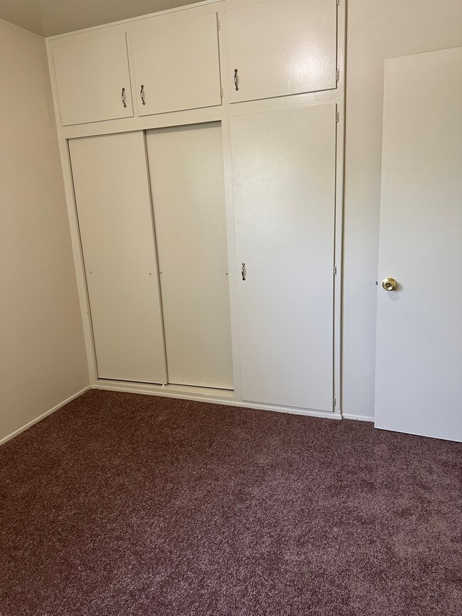 Building Photo - 515 W Foothill Blvd