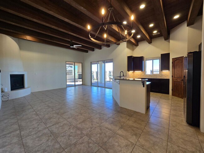 Building Photo - 12 Pinon Doblado