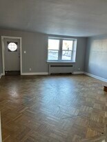 Building Photo - 6723 Castor Ave