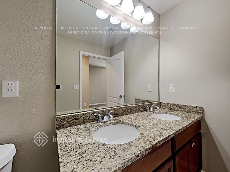 Building Photo - 12107 Fawn Brindle St