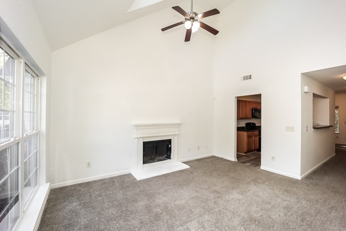 Building Photo - 4806 Enclave Dr