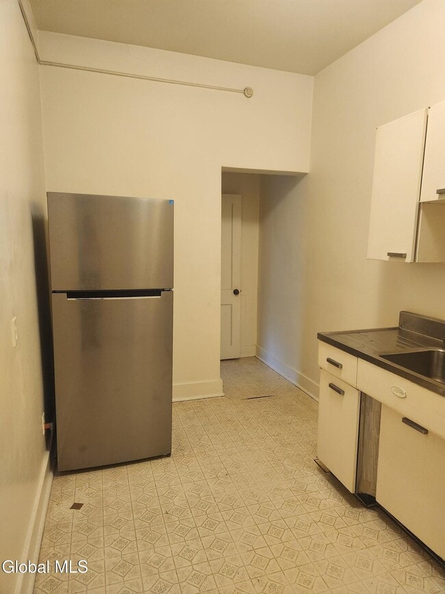Building Photo - 156 Jay St