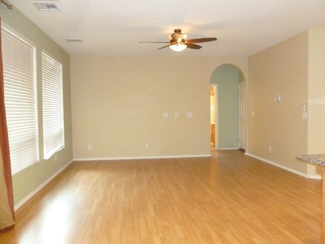 Building Photo - 11768 Del Sur Ave