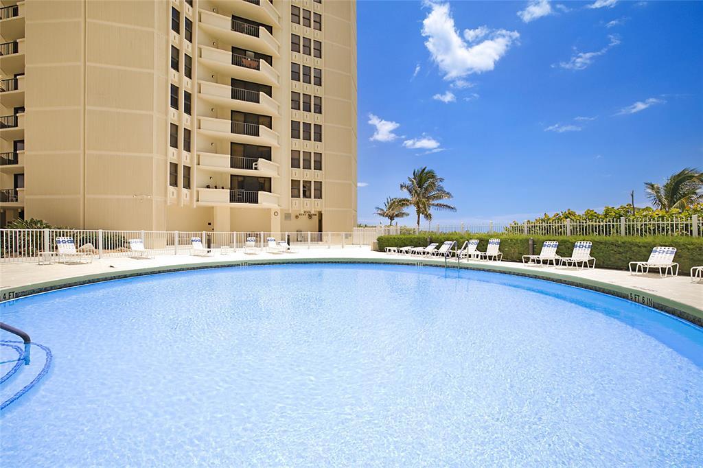 Building Photo - 2800 N Ocean Dr