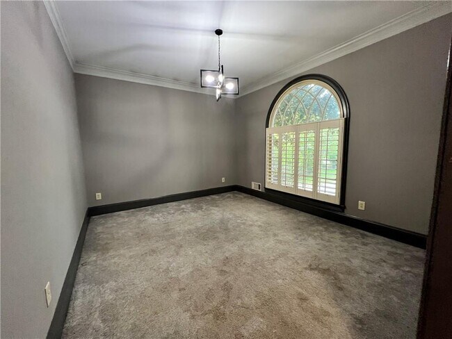 Building Photo - 5035 Hamptons Club Dr