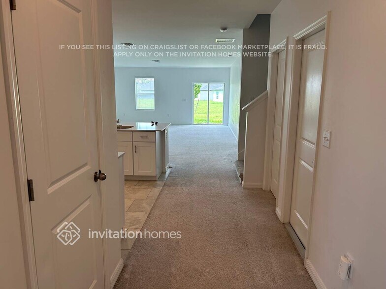 Building Photo - 4271 Palatina Way