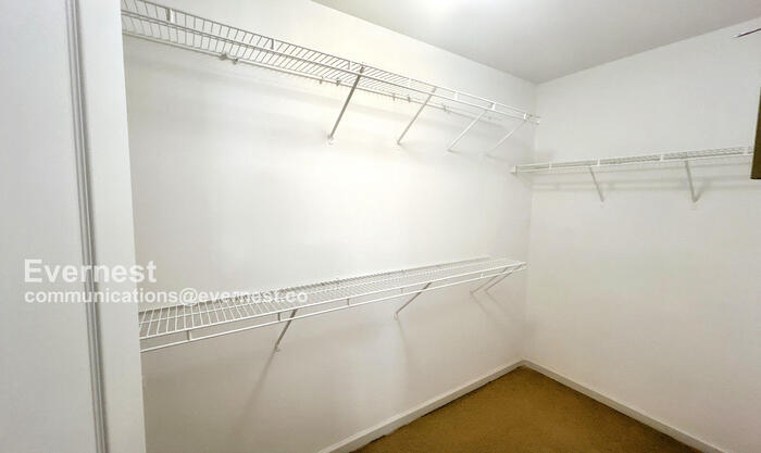 Building Photo - 5720 Singlebriar Ct