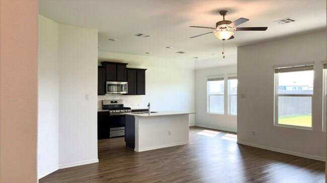 Building Photo - 112 Wolseley Dr