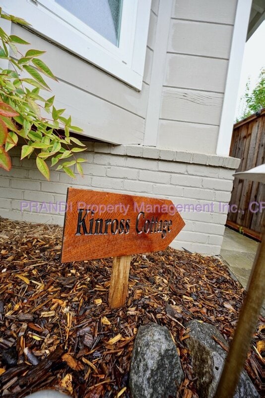 Building Photo - 112 Kinross Dr