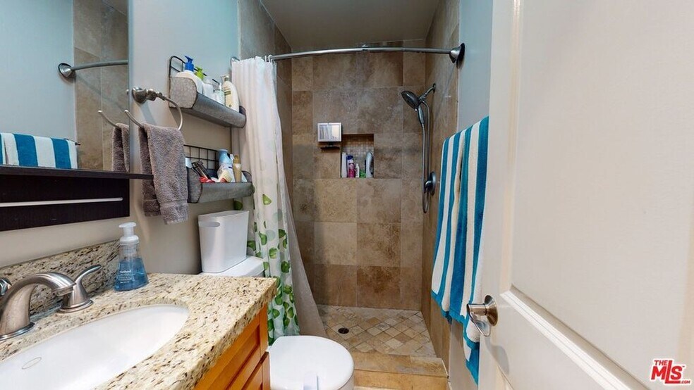 Building Photo - 1144 10th St