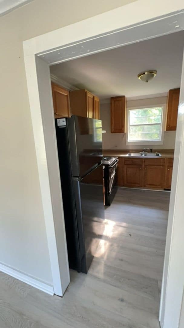 Building Photo - 501 Norvell St