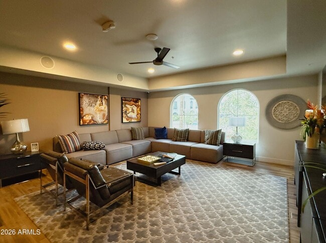 Building Photo - 2511 W Queen Creek Rd