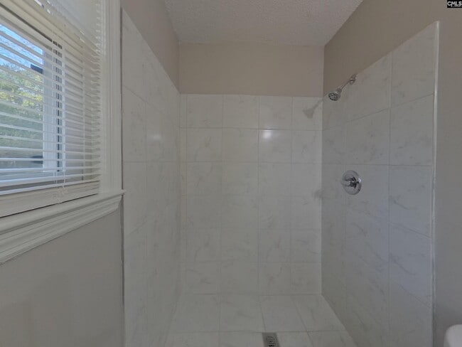 Building Photo - 2308 S Partridge Cir