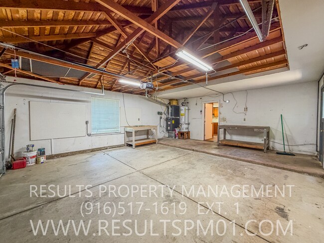 Building Photo - 112 Dyrell Way
