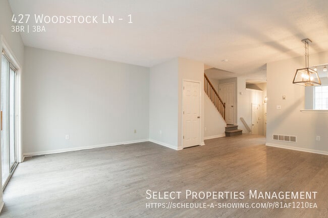 Building Photo - 427 Woodstock Ln