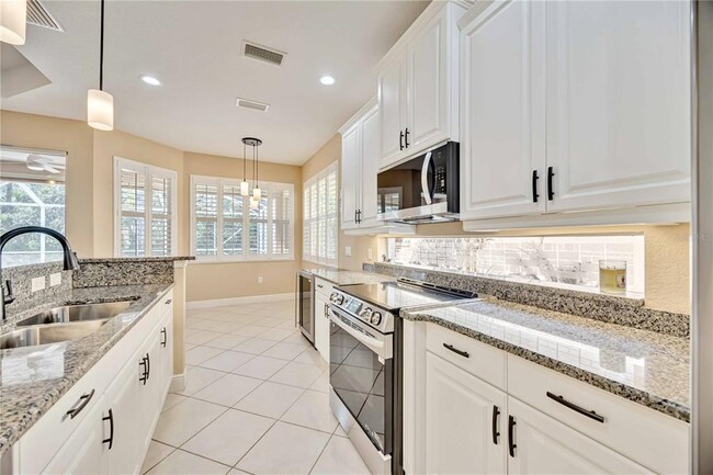 Building Photo - 15341 Mille Fiore Blvd