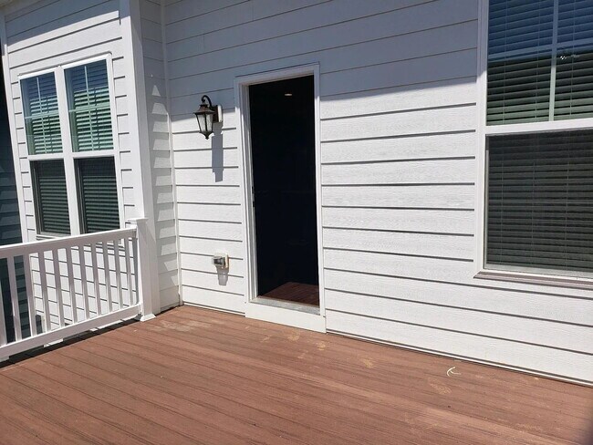 Building Photo - Elegant Preston Lake Living with Premium Amenities & Timeless Comfort